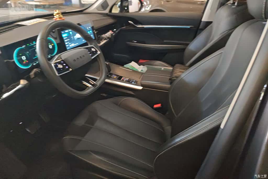 Roewe RX5, 2022 9
