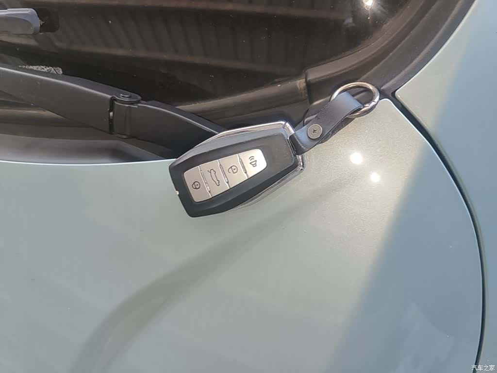 Geely E, 2022 9