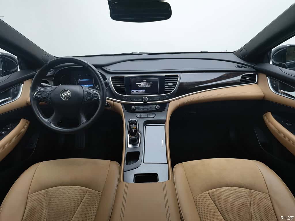 Buick LaCrosse, 2017 все фото