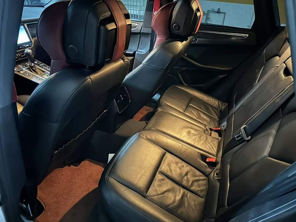Porsche Macan Porsche Macan