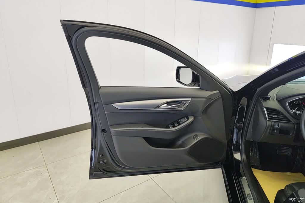 Cadillac CT5, 2023 7
