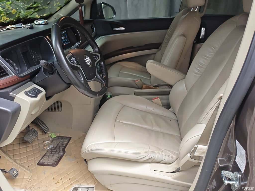 Buick GL8, 2018 8