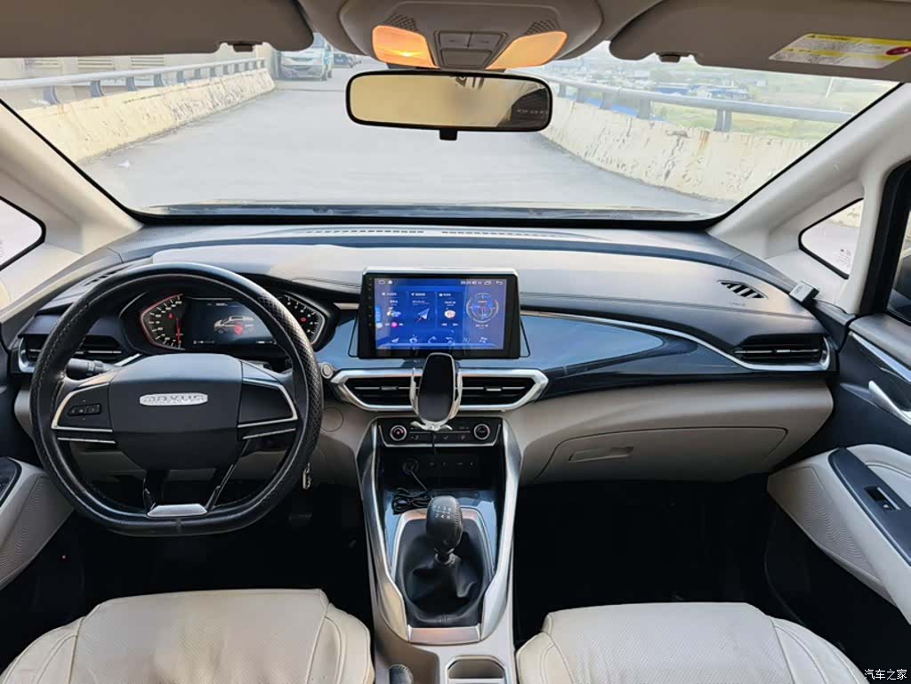 Maxus G50, 2022 12