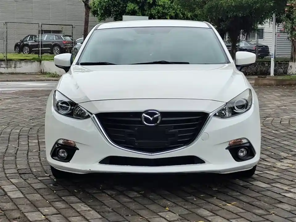 Mazda 3 Angkesaila