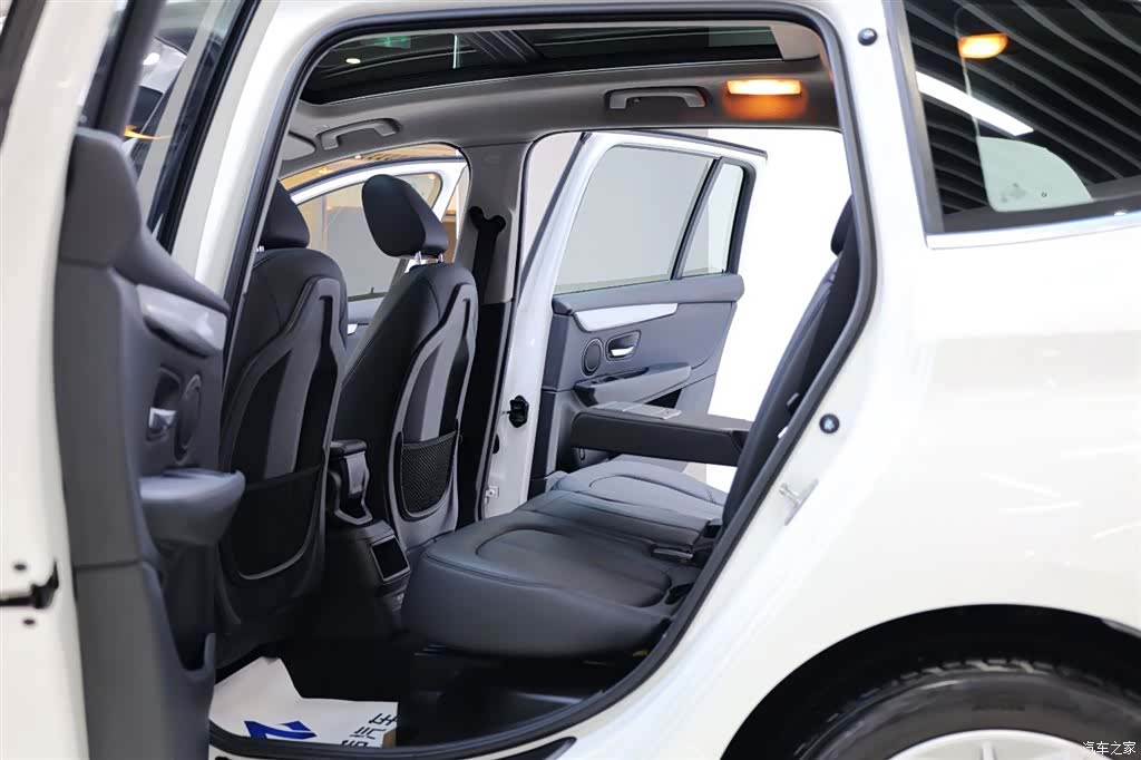 BMW 2 Series, 2019 28