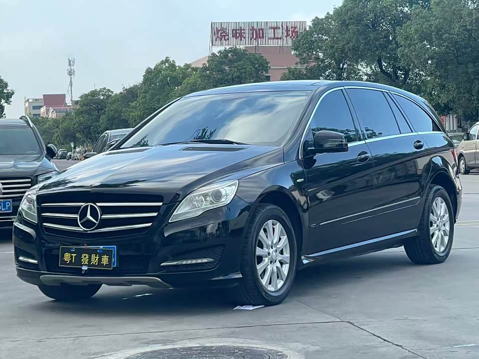 Mercedes-Benz R-class