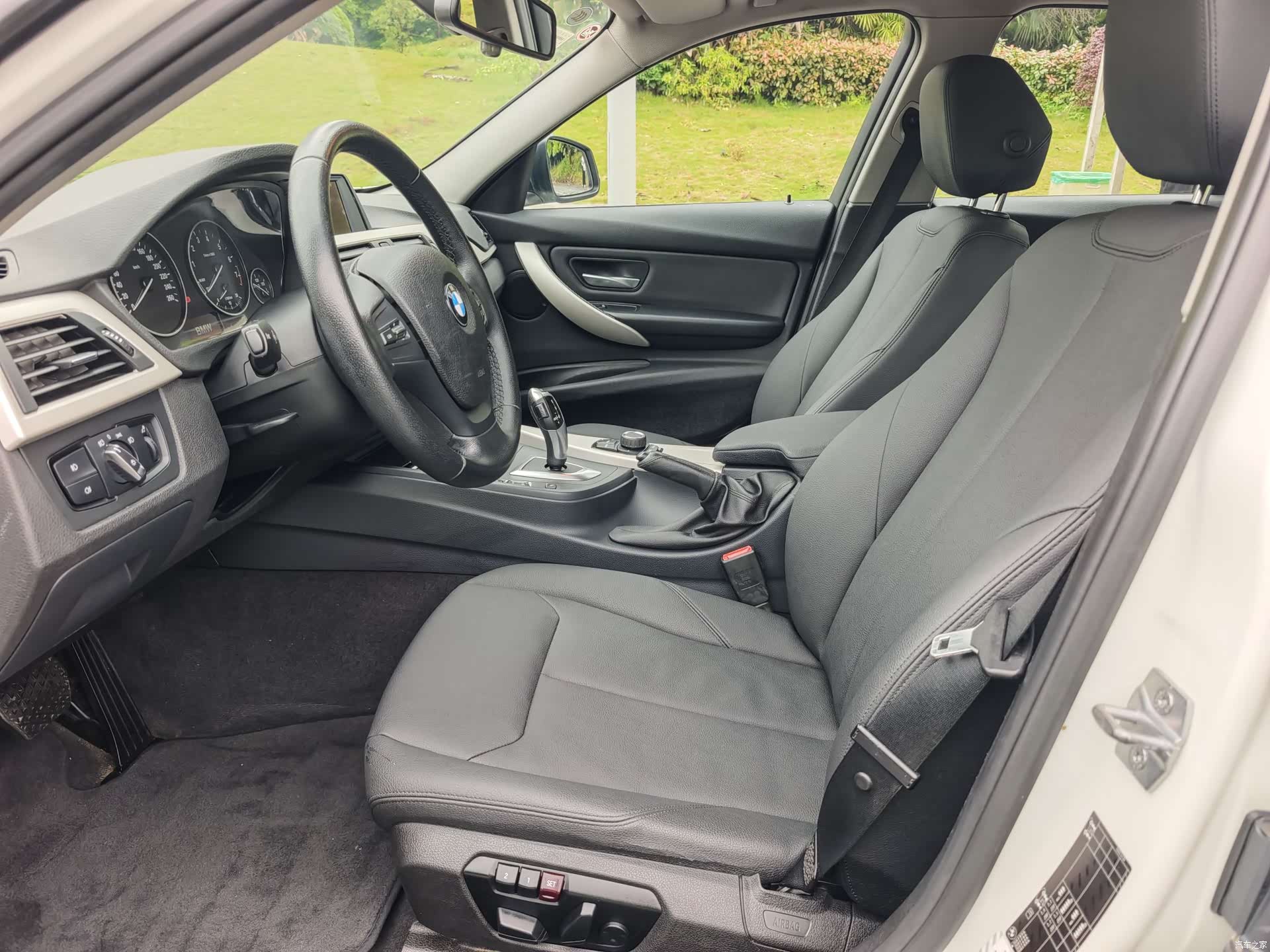 BMW 3 Series, 2015 9