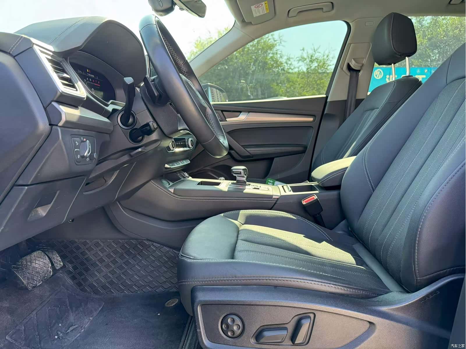 Audi Q5L, 2023 4