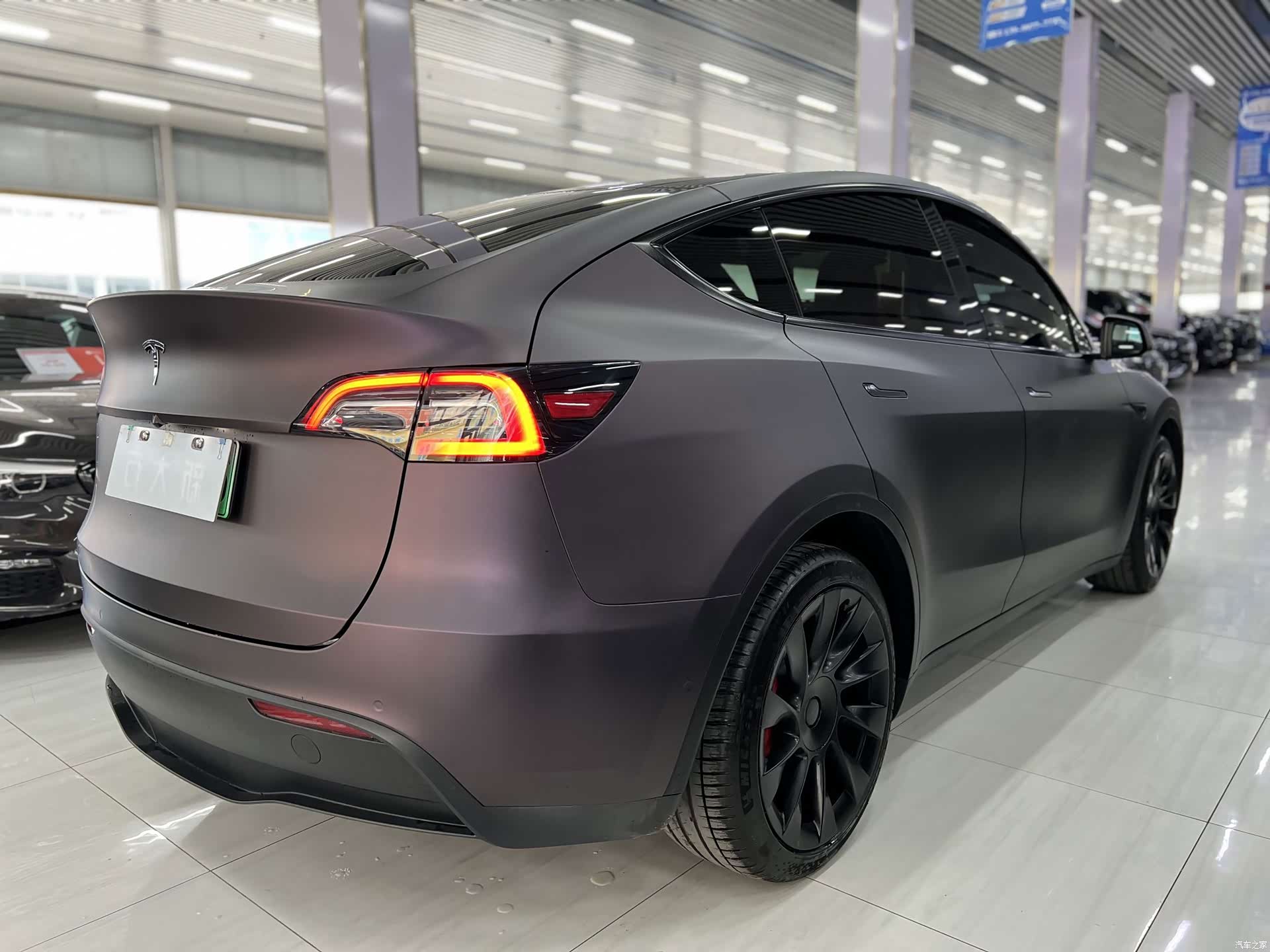 Tesla Model Y, 2021 7