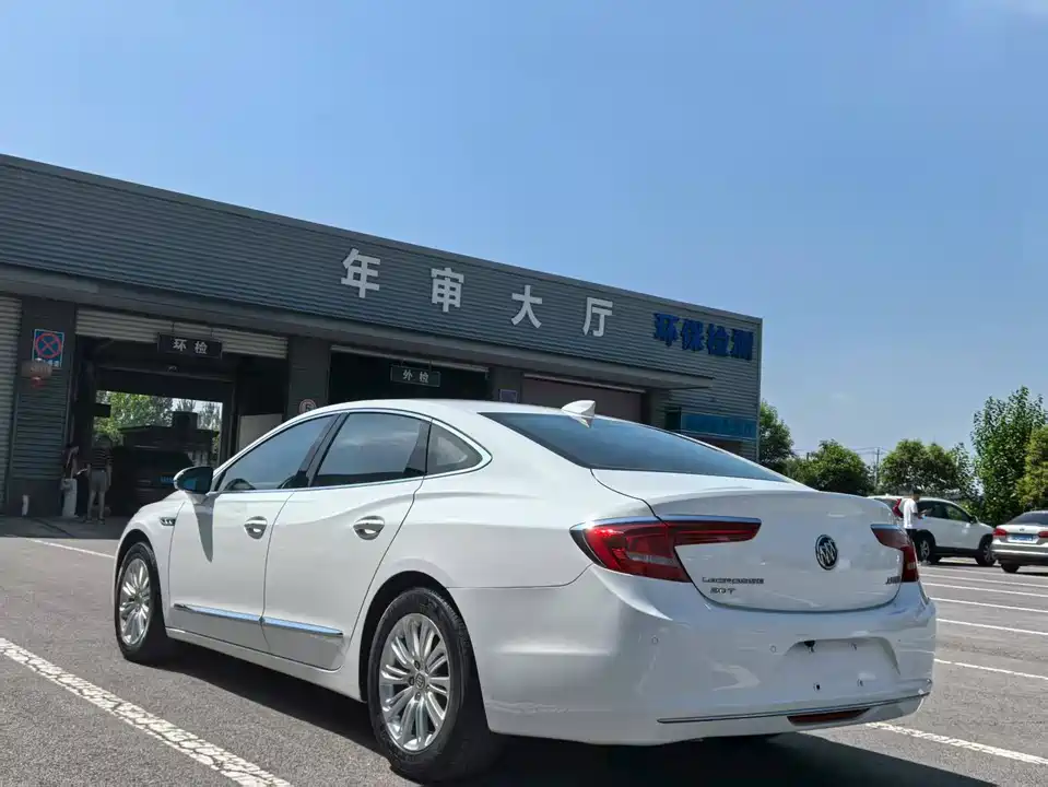 Buick Lacrosse