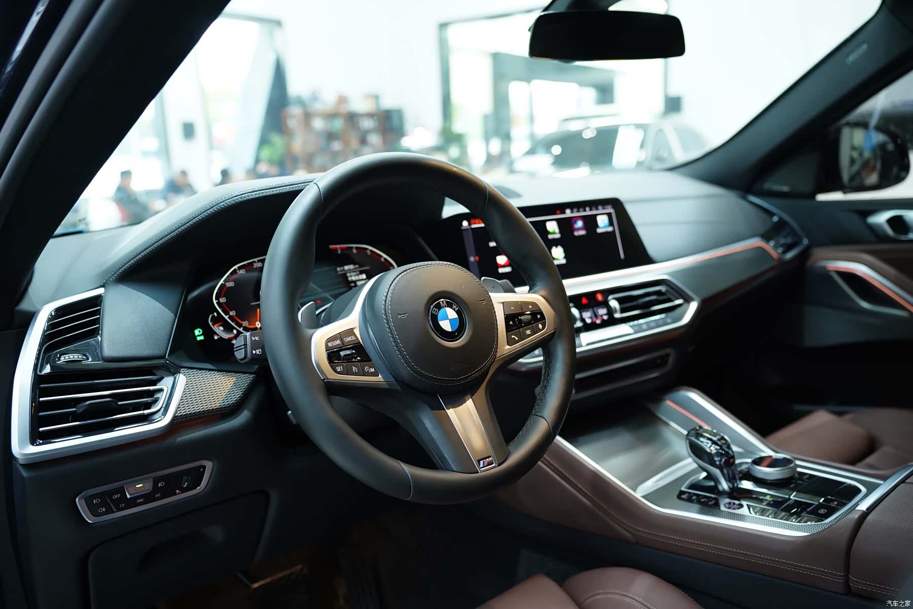 BMW X6, 2020 все фото