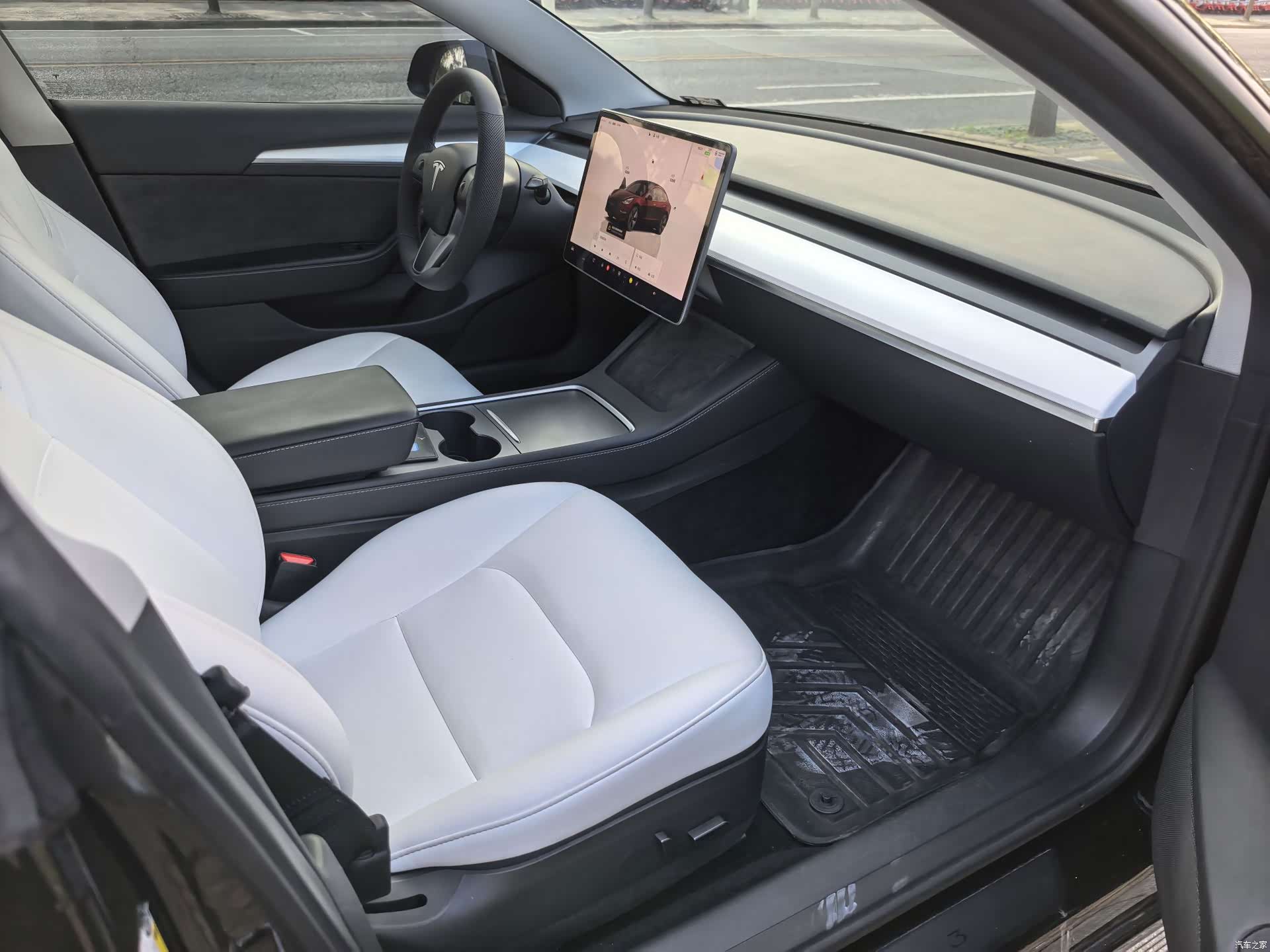 Tesla Model 3, 2022 все фото
