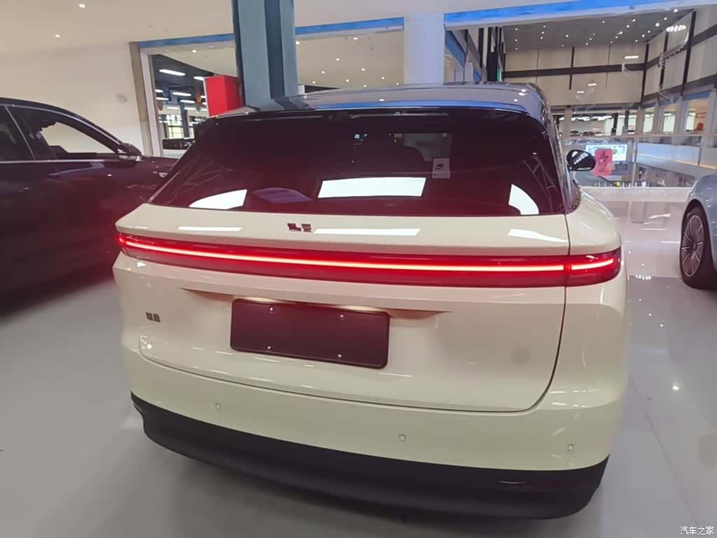 Li Auto i6, 2025 6