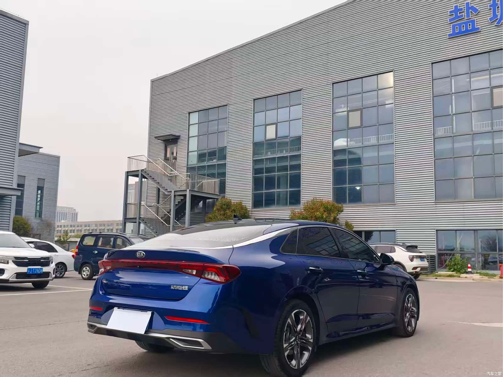 Kia K5, 2021 11