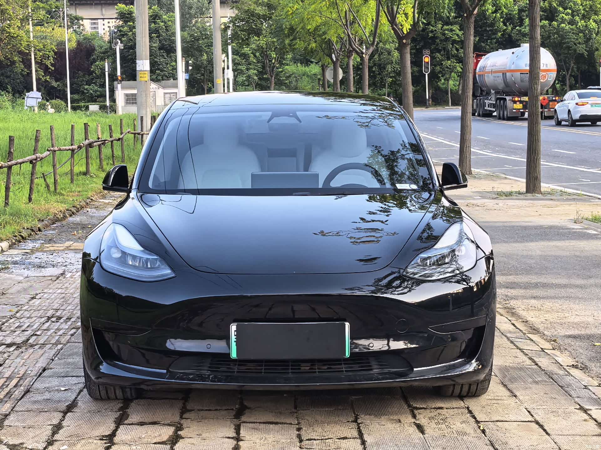 Tesla Model 3, 2022 2