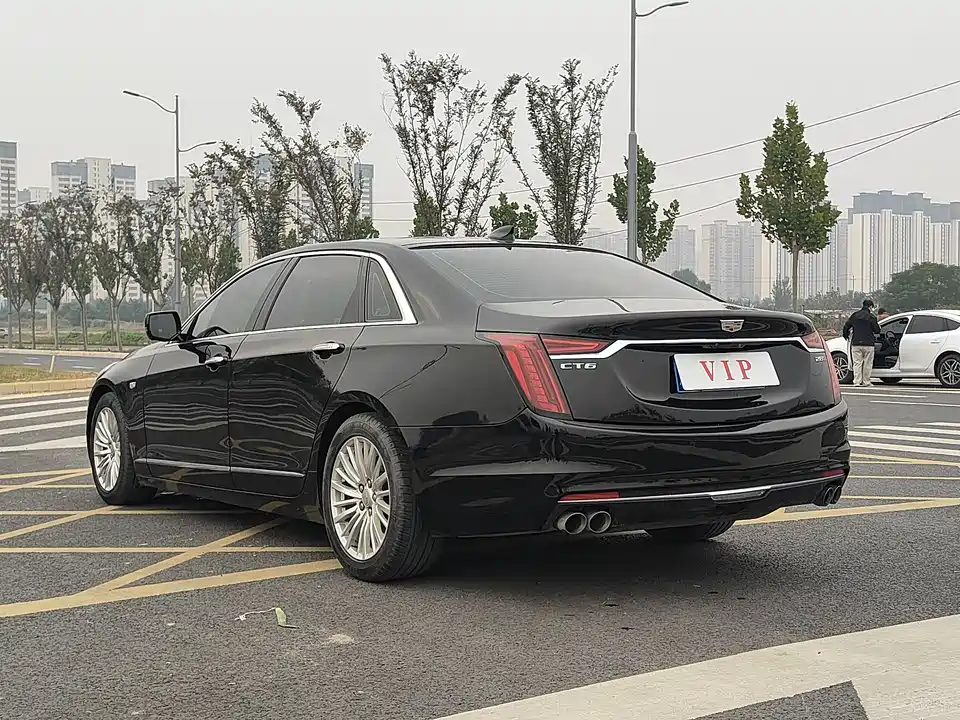 Cadillac CT6
