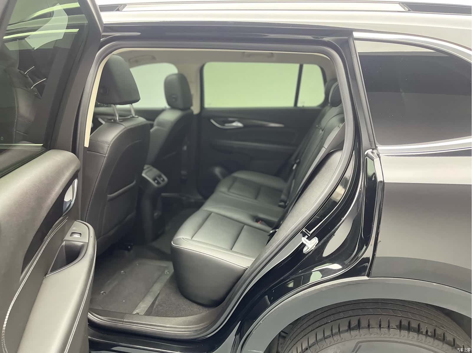 Buick Envision Plus, 2021 9