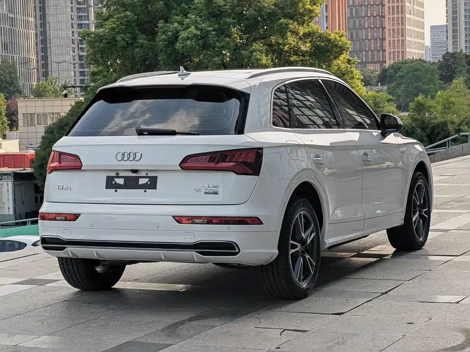 Audi Q5L