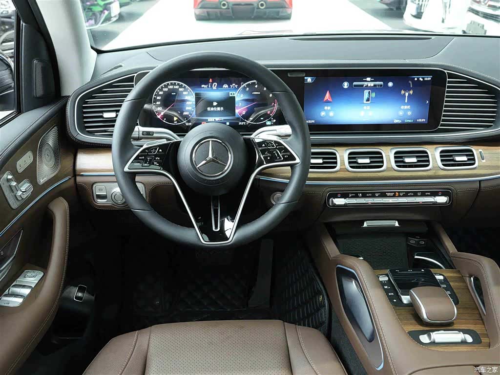 Mercedes-Benz GLE, 2024 17