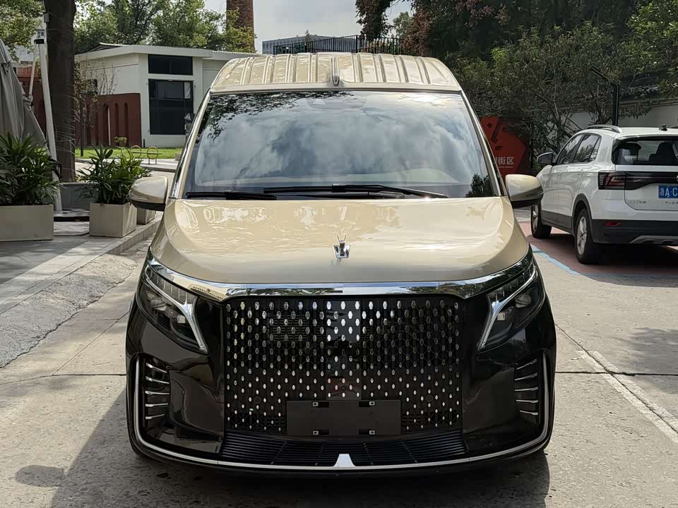 Mercedes-Benz V-class