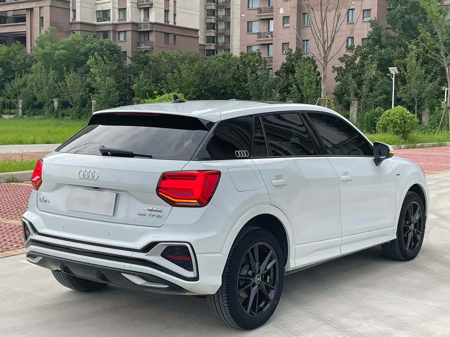 Audi Q2L, 2022 7