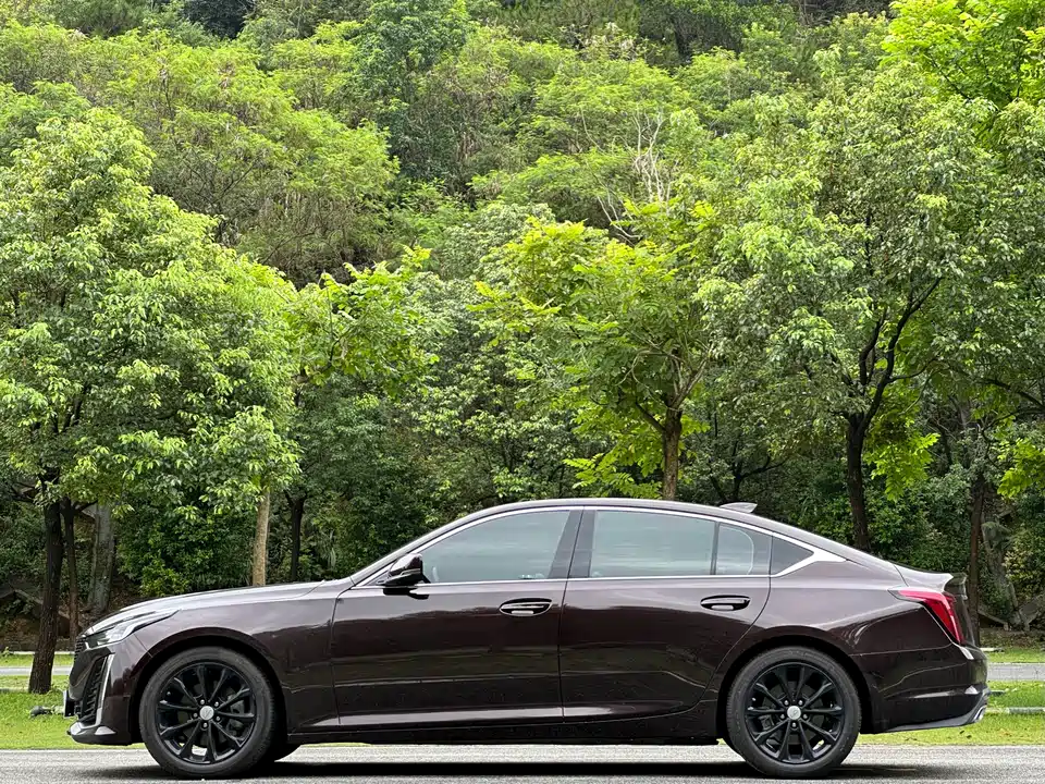 Cadillac CT5