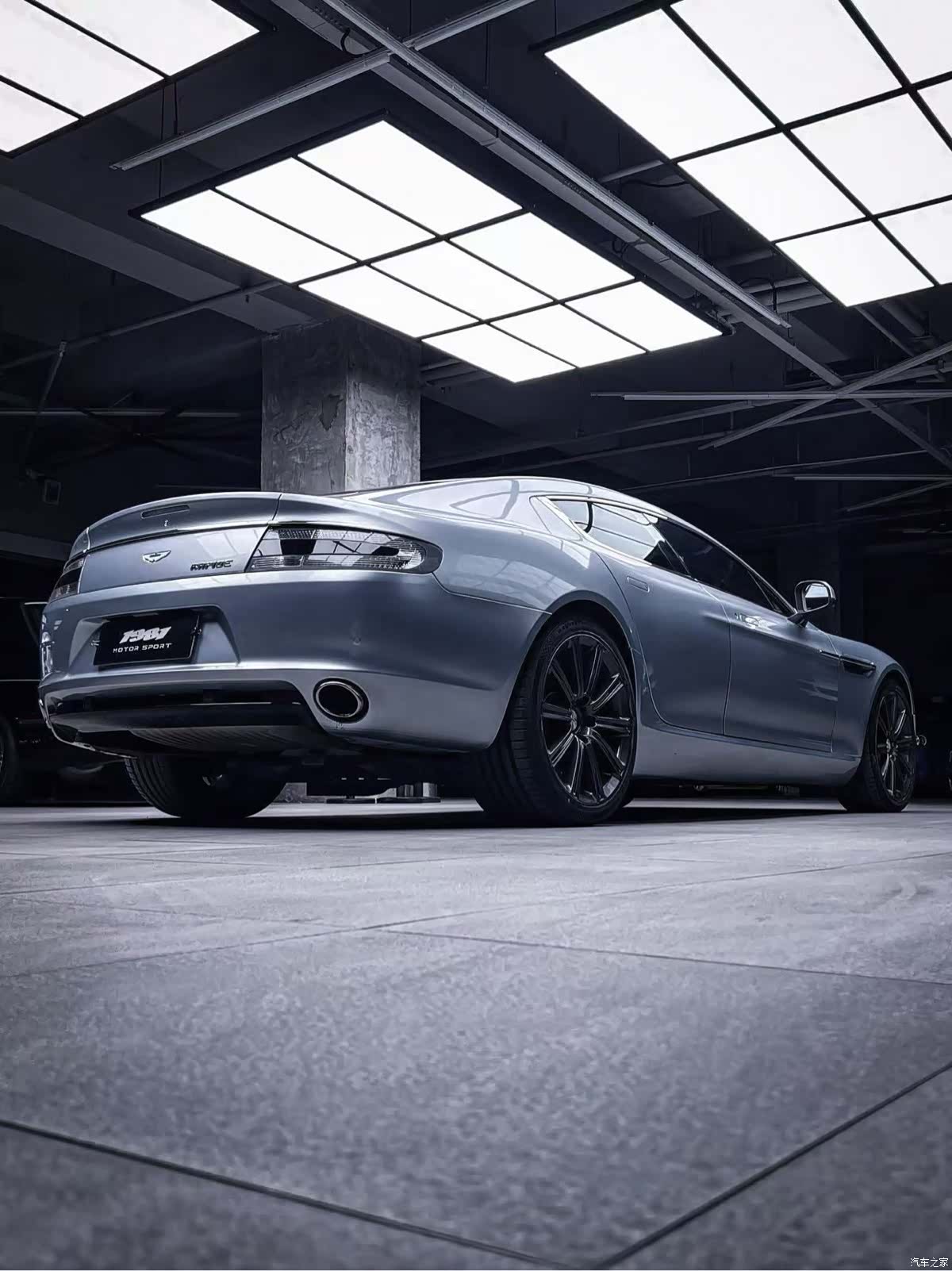 Aston Martin Rapide, 2013 2