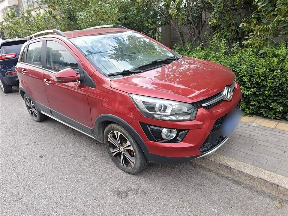 BAIC Shenbao X25 BAIC Shenbao X25