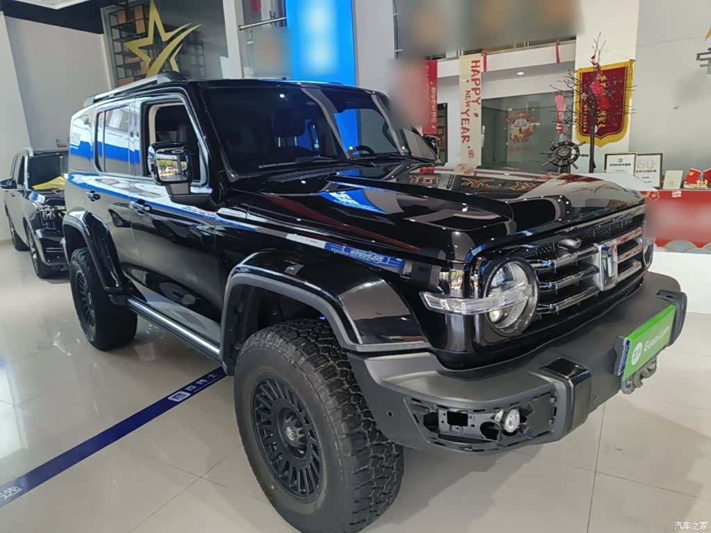 Tank 300, 2022 4