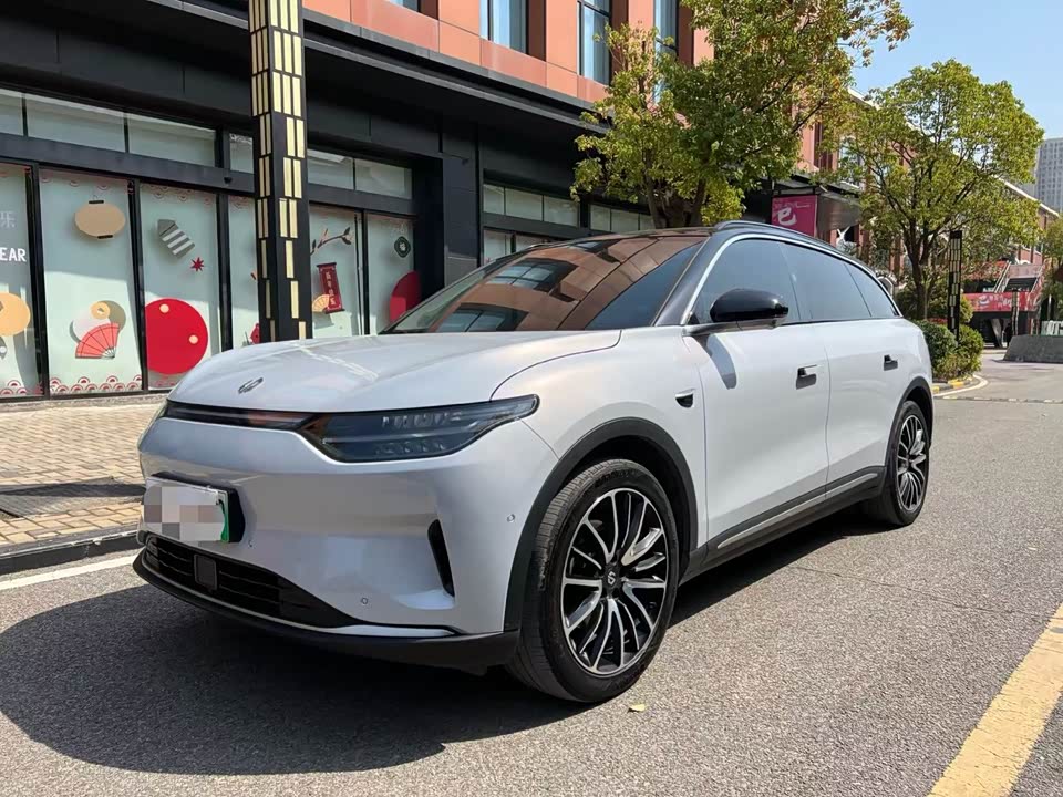 Leapmotor C11