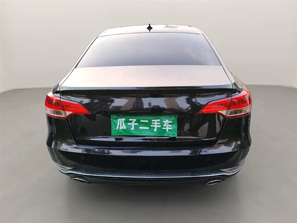 Zotye Z700