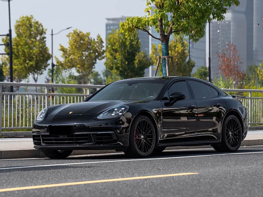 Porsche Panamera 2020, фото 4