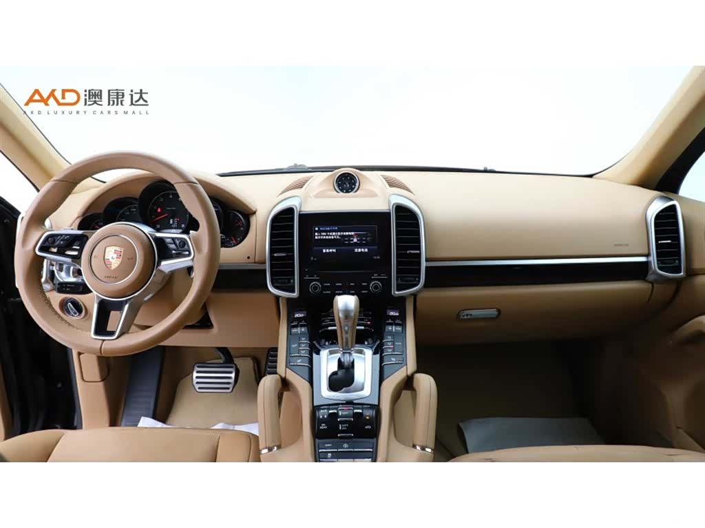 Porsche Cayenne, 2017 все фото