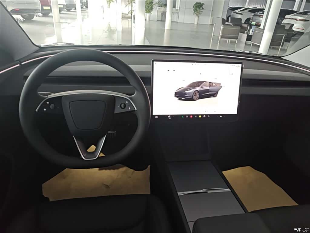 Tesla Model 3, 2026 14