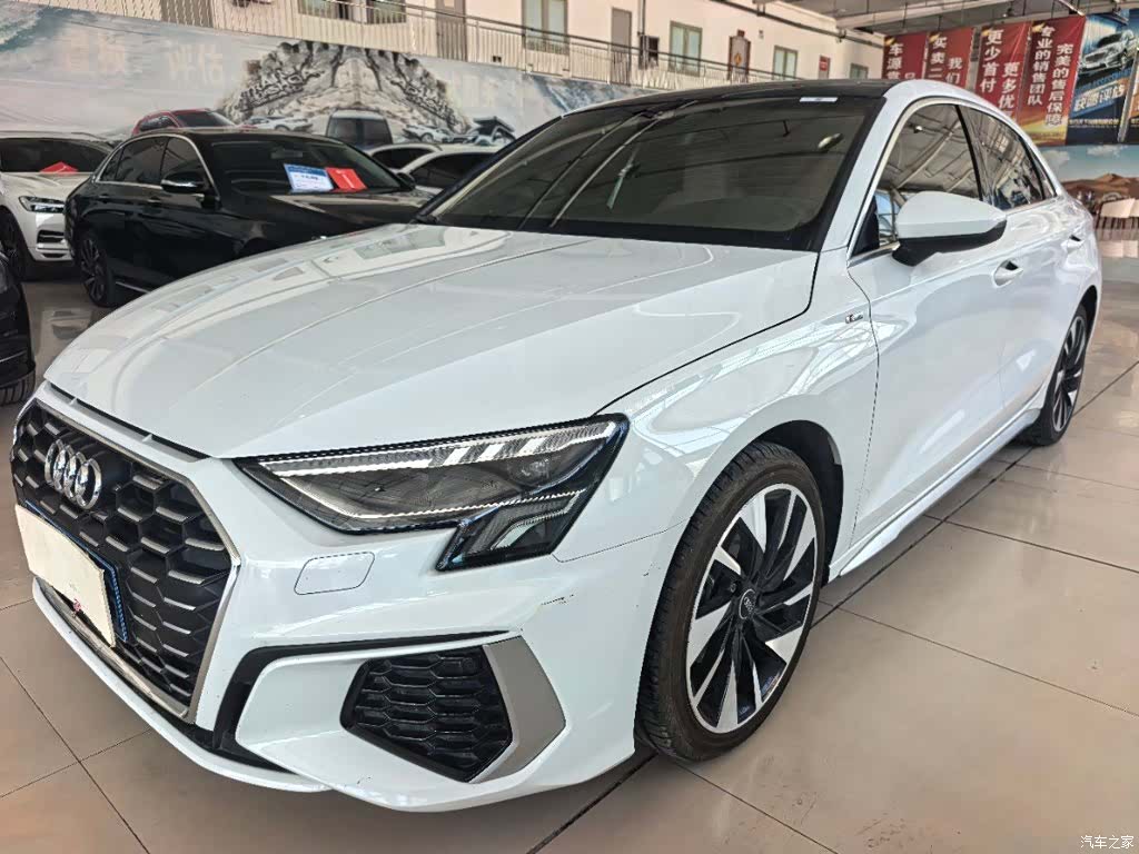 Audi A3, 2023 1