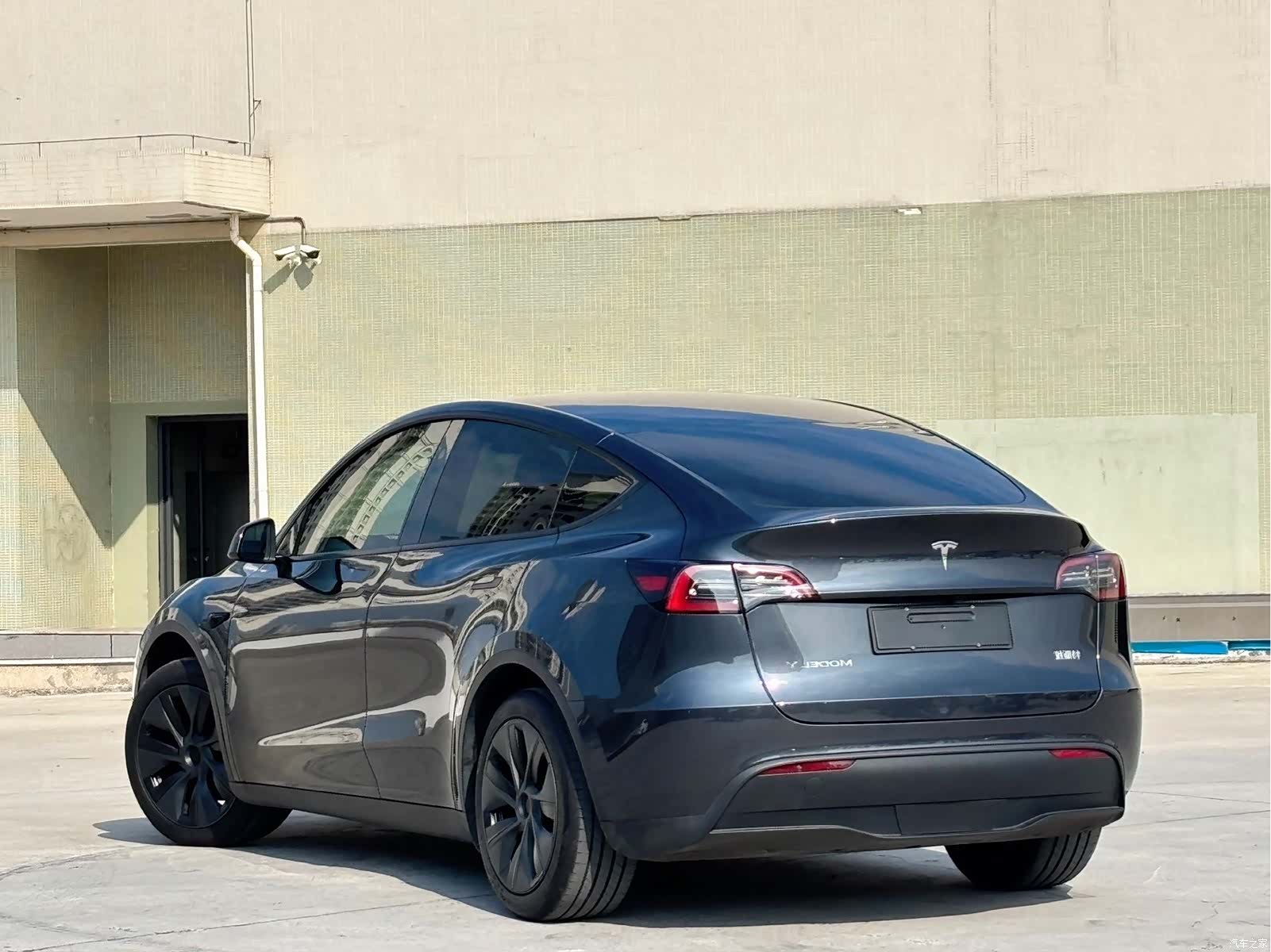 Tesla Model Y, 2024 12