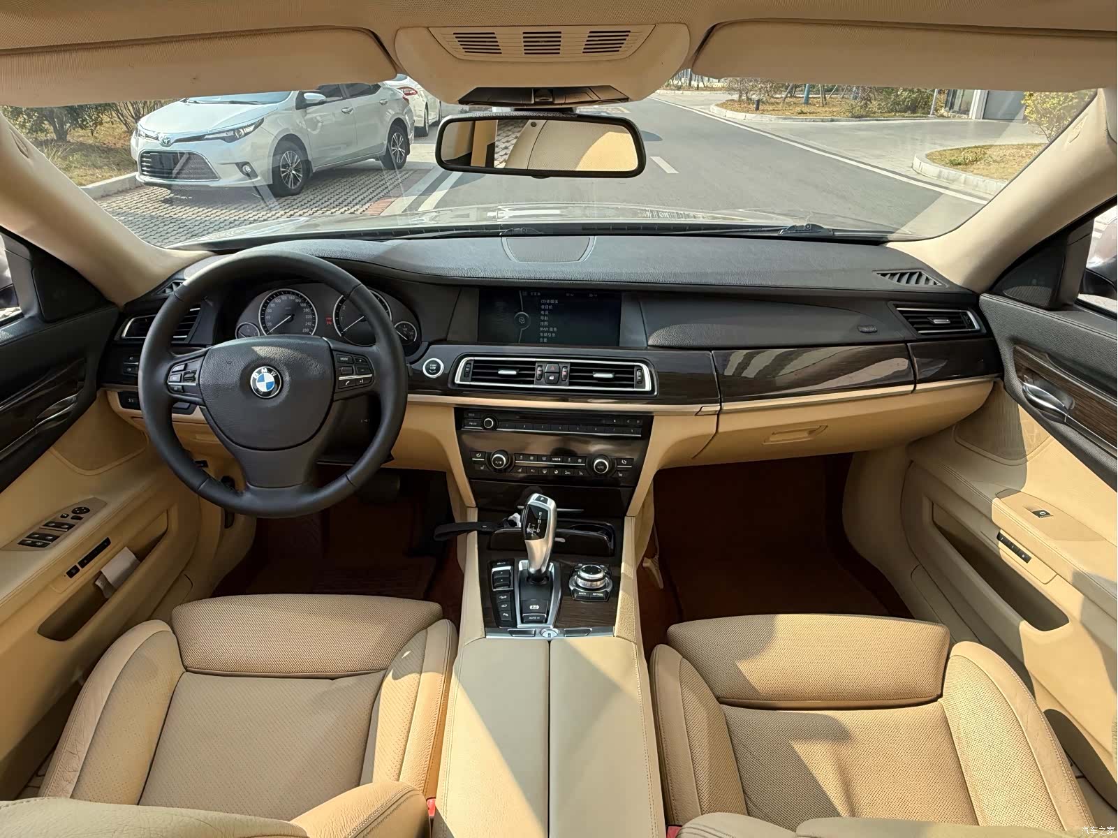 BMW 7 Series, 2014 6