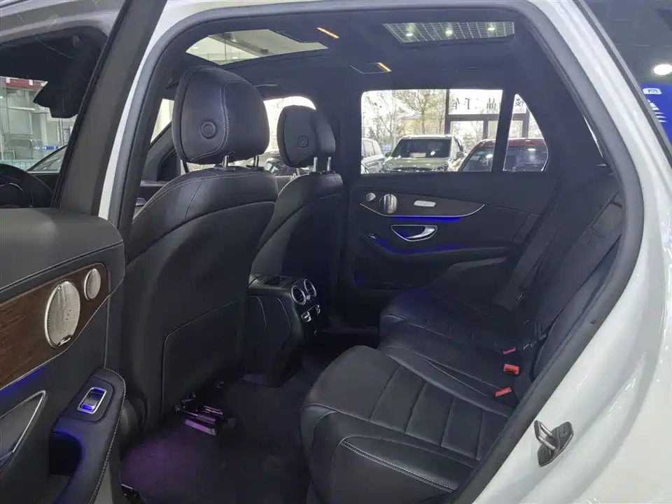 Mercedes-Benz GLC Mercedes-Benz GLC