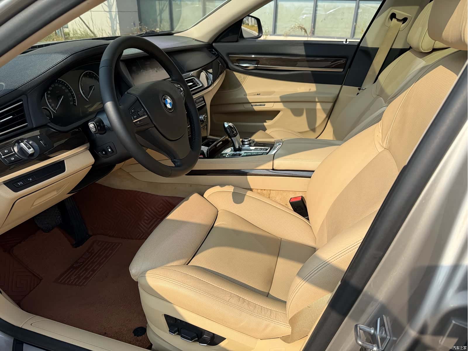 BMW 7 Series, 2014 4