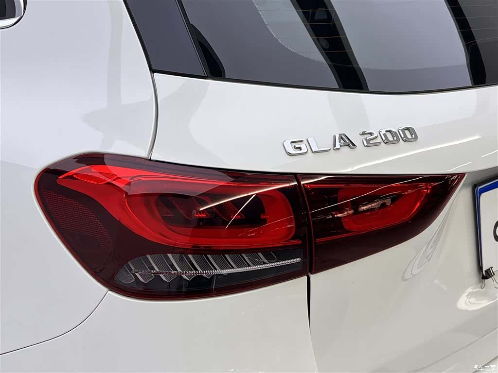 Mercedes-Benz GLA, 2021 9