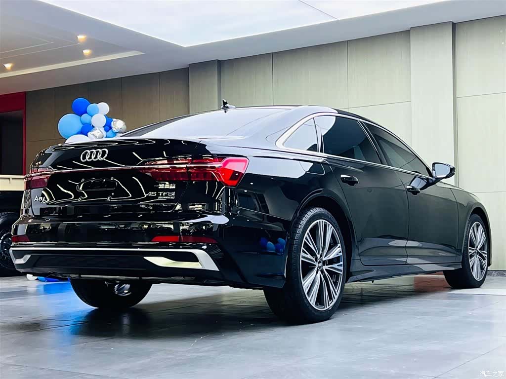 Audi A6L, 2025 4