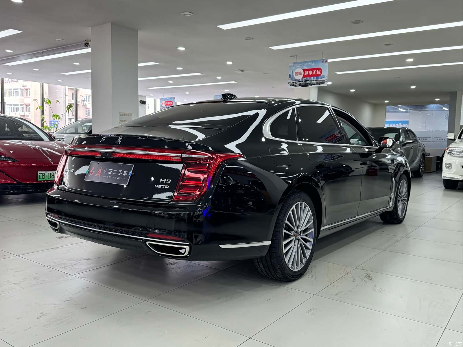 Hongqi H9, 2022 11