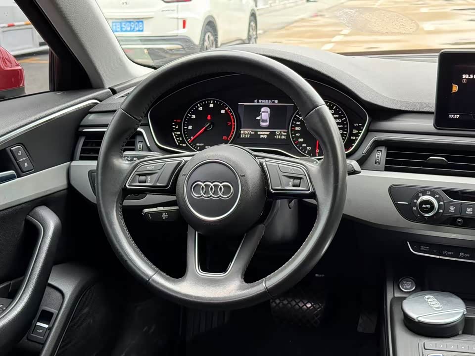 Audi A4L