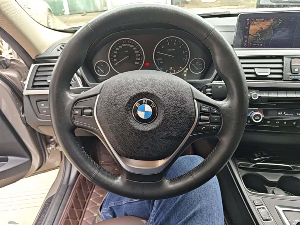BMW 3 Series, 2019 11
