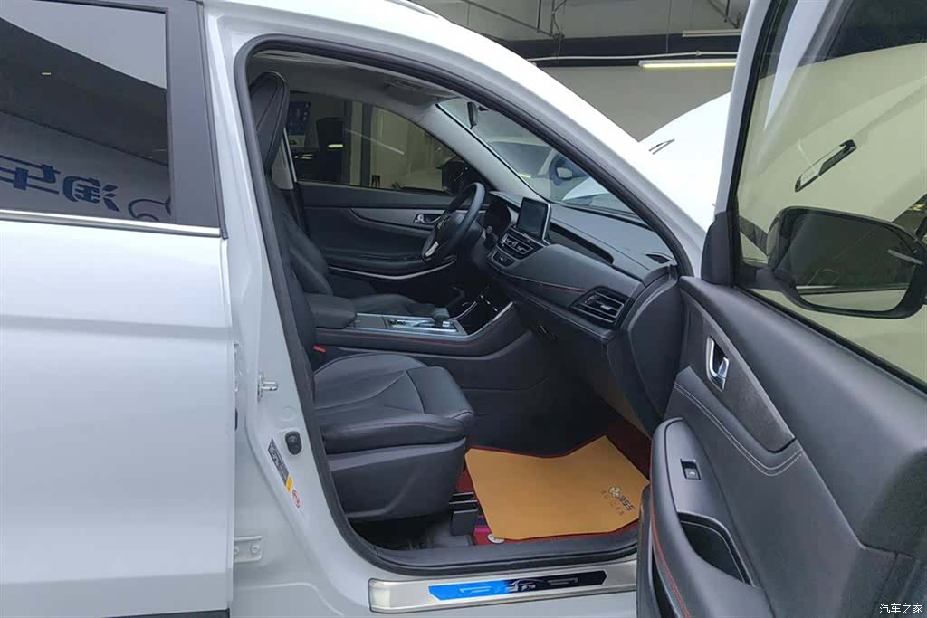 Changan CS75, 2025 8