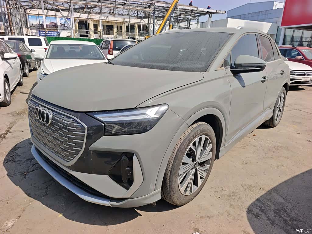 Audi Q4 e-tron, 2024 2