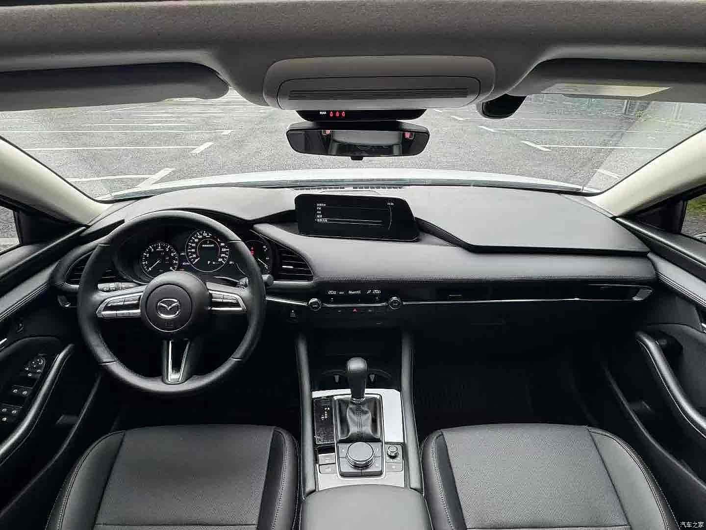 Mazda Mazda3, 2025 все фото