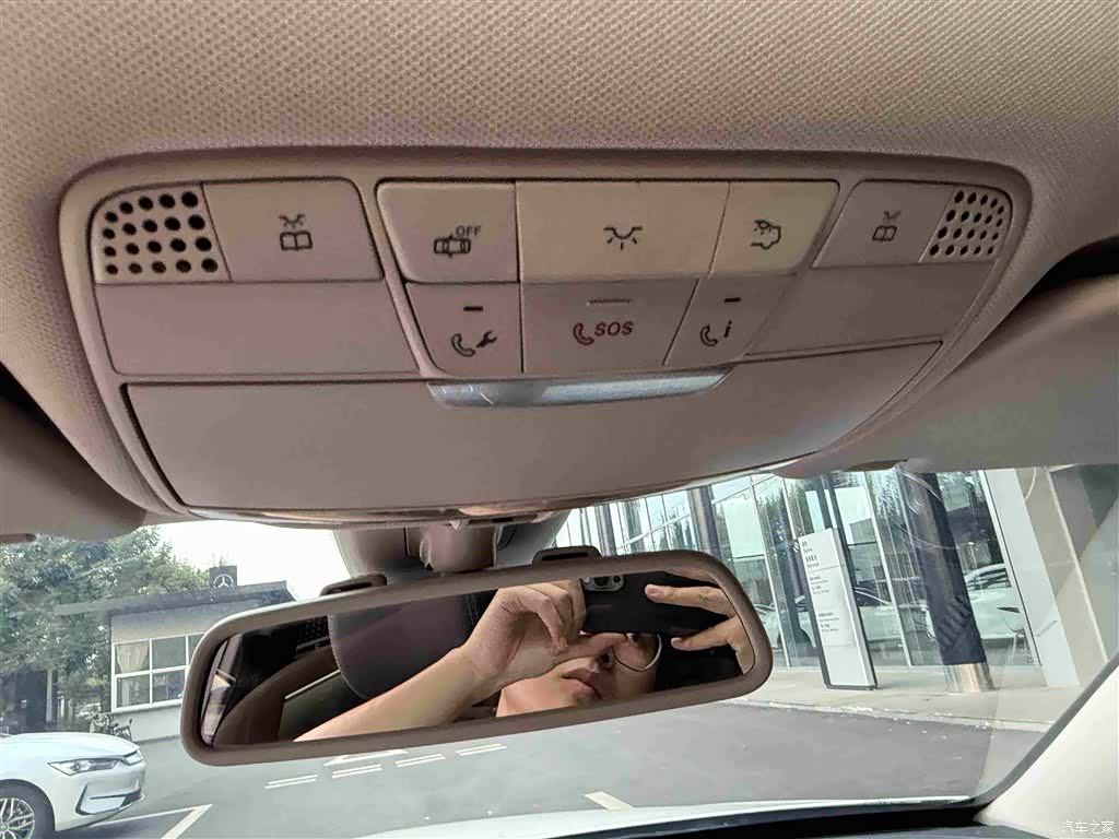 Mercedes-Benz C-Class, 2018 14