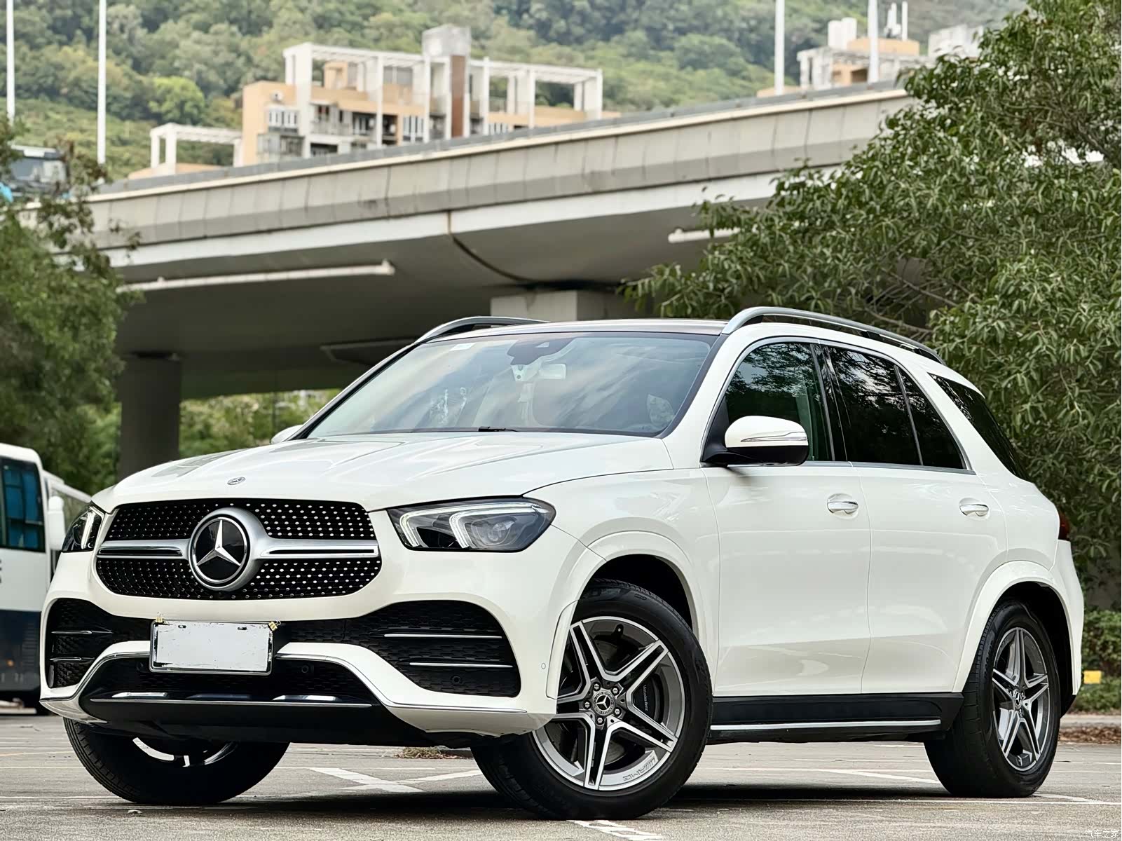 Mercedes-Benz GLE, 2020 1