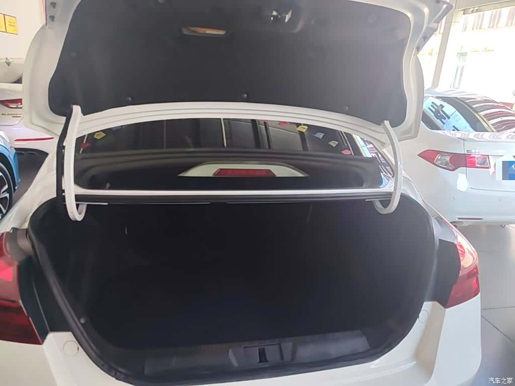 Geely Emgrand, 2018 19